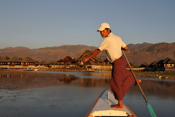 Close-up view of the Inle Lake leg-rowing technique