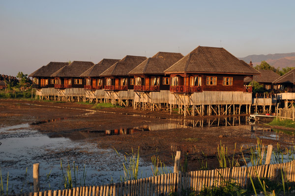 Myanmar Treasure Resort Inle - built like a stilt-village
