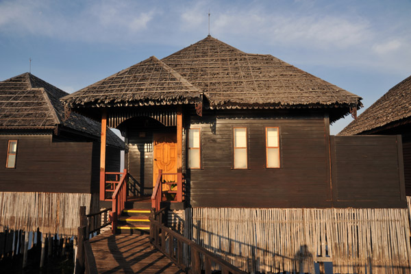 Myanmar Treasure Resort Inle