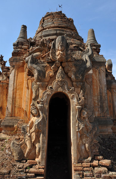 Ornate stupa with sculptures, Nyaung Ohak
