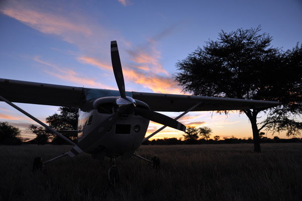 Cessna at sunset, Olifantwater West