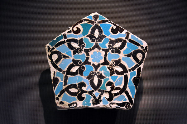 Mosaic tile, Turkey (Konya) late 13th C.