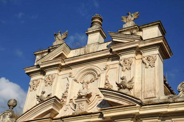 Over the central gate, Casina della Meridiana - Villa Borghese