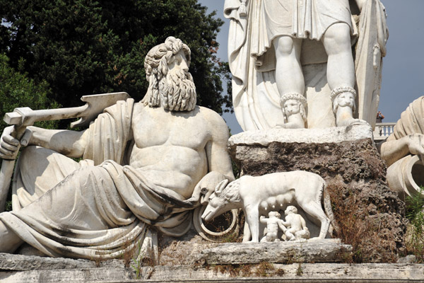 Detail of Giovanni Ceccarini's fountain