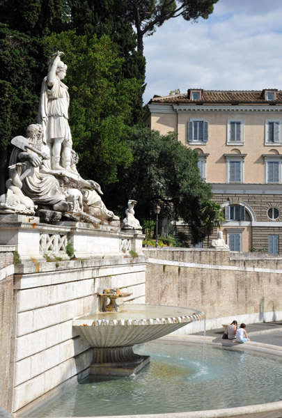 Fountain of Rome between the Tiber and the Aniene