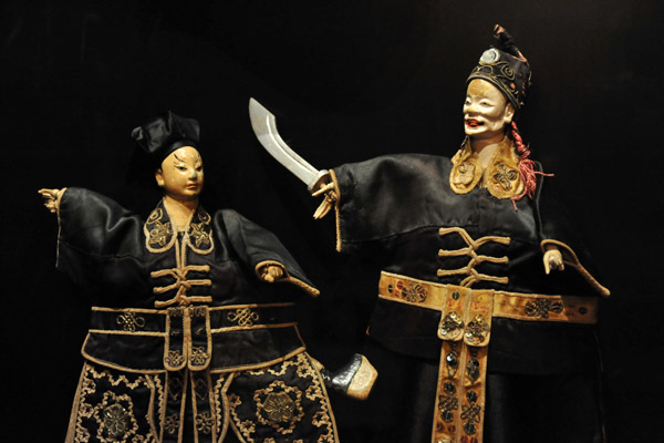 Chinese puppets