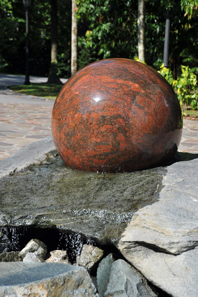 Swiss Ball Fountain