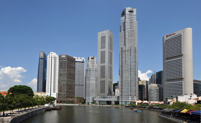 Panoramic view of the Singapore Financial District from the Elgin Bridge (Bridge Street)