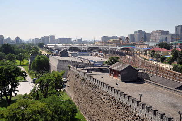 A preserved 1.2 km section of the old Ming City Wall