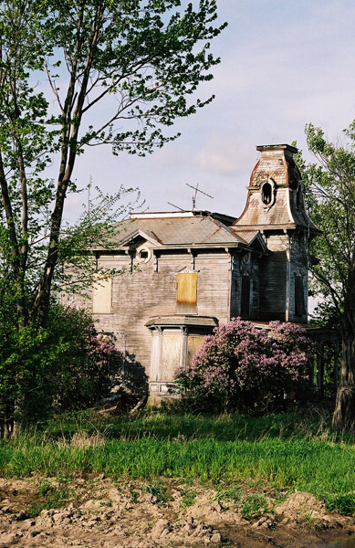 A rundown Victorian in central Vermont