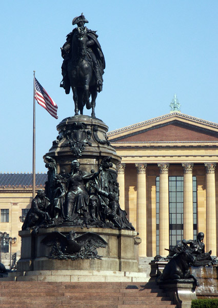 George Washington statue in front of the museum