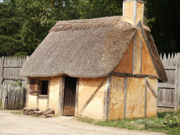 Jamestown Settlement is around 1 mile upriver from the original site of Historic Jamestown