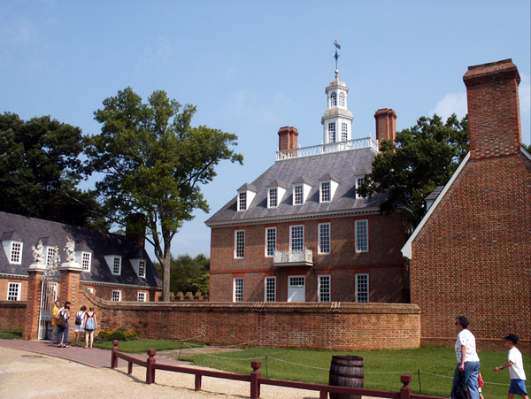 When the town was made capital of Virginia in 1699, it was renamed Williamsburg in honor of King William III