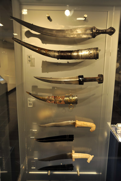 Various daggers, Sharjah Museum of Islamic Civilizations