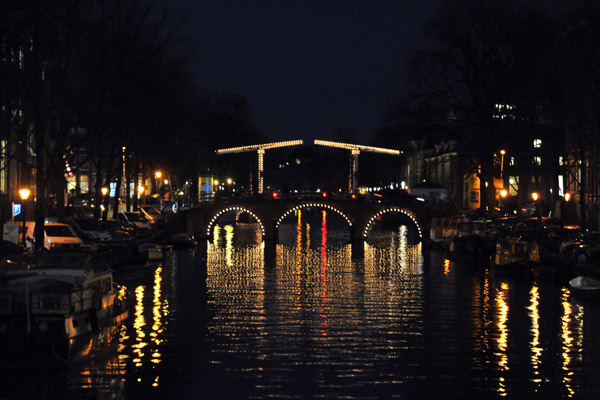 Amstel Bridge on the Herrengracht at night, Amsterdam