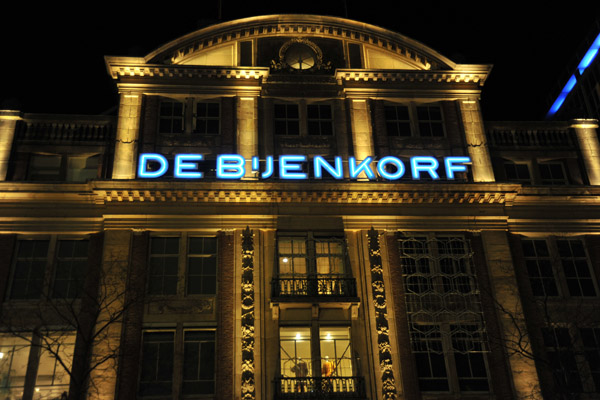 De Bijenkorf, Dam Square, Amsterdam at night
