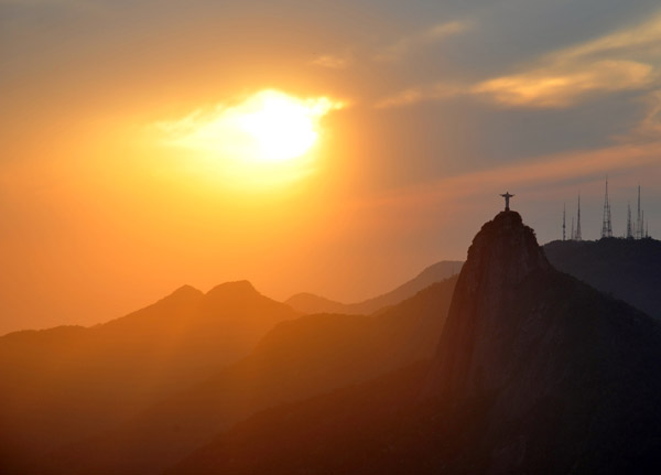 Sunset from the top of Sugarloaf