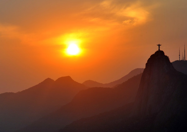 Corcovado and Christ the Redeemer sunset from Sugarloaf