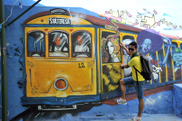 Dennis boarding the Santa Teresa Tram