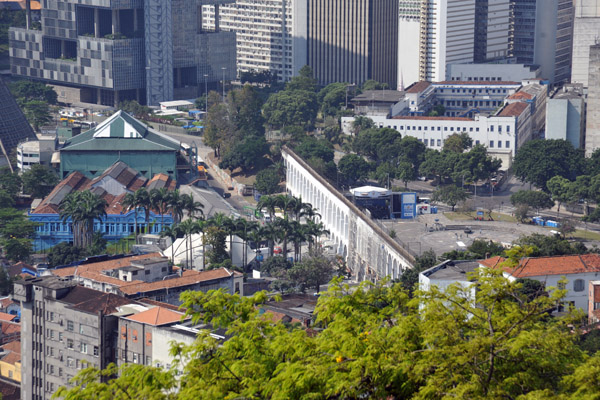 The Lapa Aqueduct from Parque das Runas