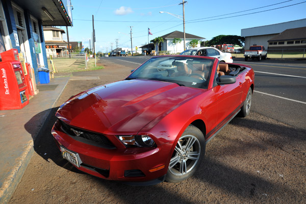 On the Kaumualiʻi Highway to western Kauai