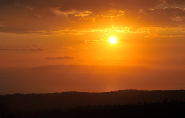 Kauai - sunset over Ni'ihau