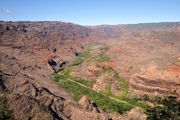 Lower Canyon - Waimea Valley, Kauai