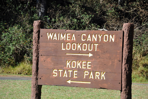 Turnoff for the Waimea Canyon Lookout, Kauai