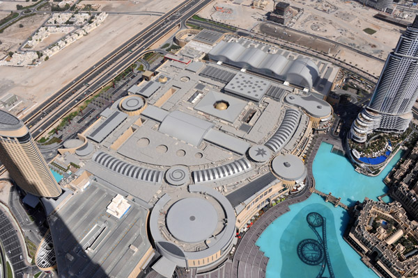 The Dubai Mall - the World's Largest by total area