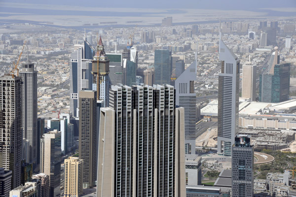 The Index, a very broad building at DIFC