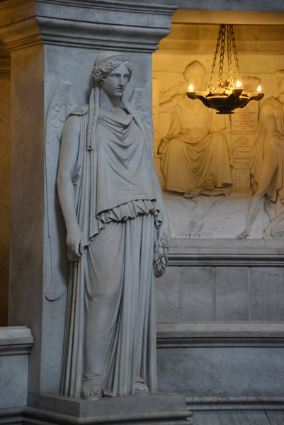 Napoleon's Tomb is surrounded by 12 winged Victories 