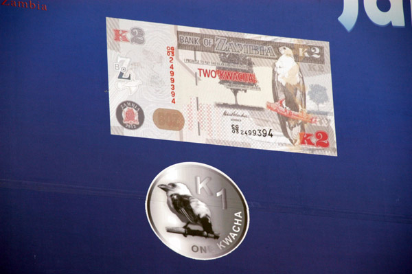 Zambian banknote and the new Kwacha coin