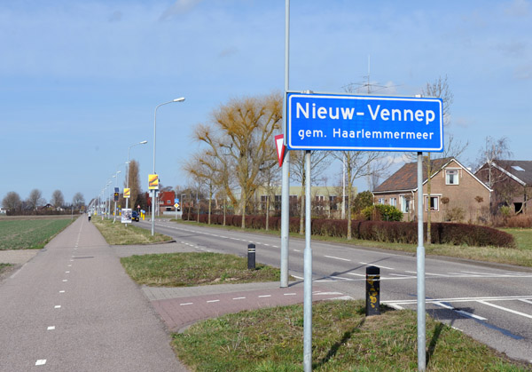 IJweg, entering Nieuw-Vennep gem. Haarlemmermeer
