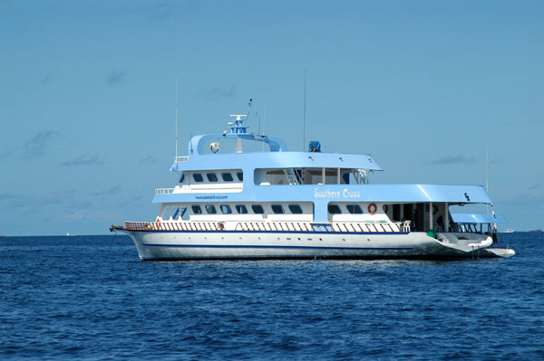 Southern Cross, 37m liveaboard for 20 pax