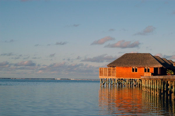 Water villas, Meeru Village, north end of Meerufenfushi