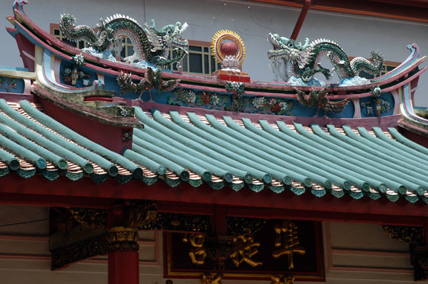 Temple roof, Chinatown