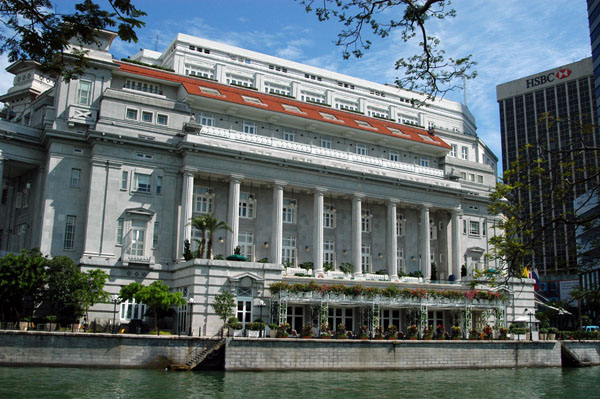 Fullerton Hotel, a converted old bank