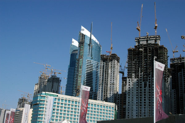 Al Fattan Towers, the pair in the center