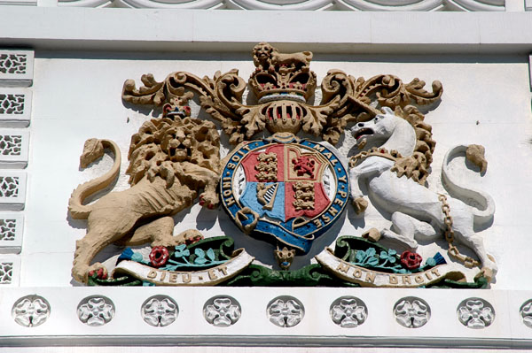 British coat-of-arms, Old Post Office
