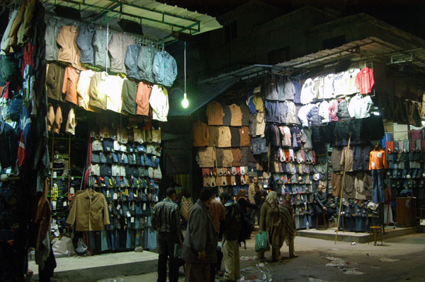 Souq Zan'et el-Sittat - the Stampede of Women Market