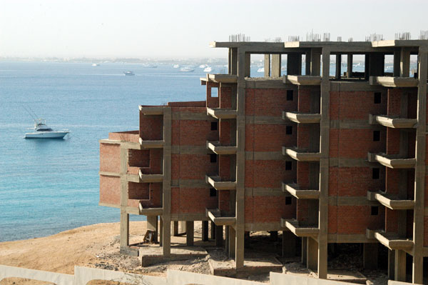 Construction has been halted on many hotel projects in Hurghada