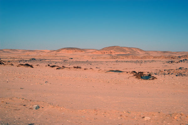 Along the Safaga-Qina highway