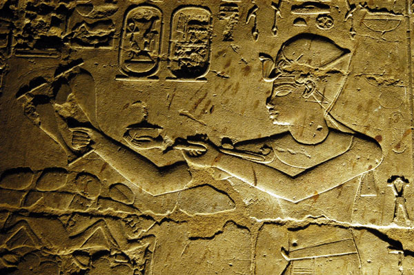 Tutankhamun's reliefs of the Opet festival were finally completed under Seti I and bear his cartouche