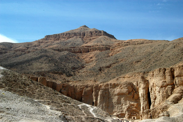 Pyramid shaped mountain above the Valley of the Kings