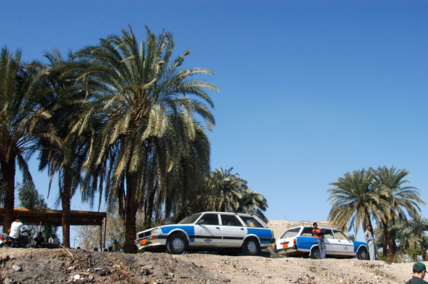 Taxis waiting at the boat landing in Gezirat al-Bayarat on the West Bank