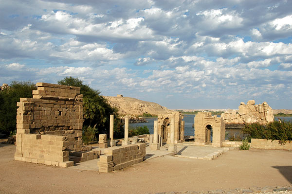 Temple of Augustus and Gate of Diocletian