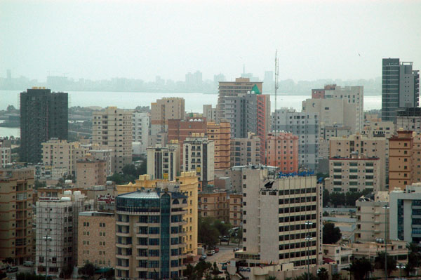 East Maqwa and Bneid al Qar districts