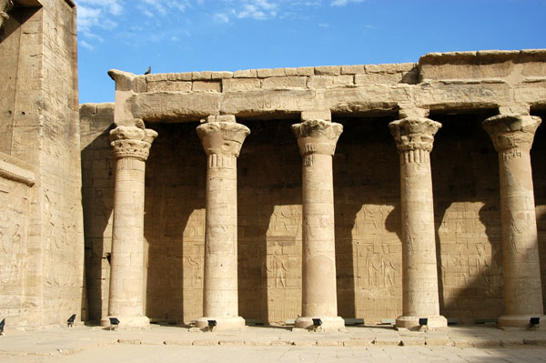 Colonnade, Great Court, Edfu