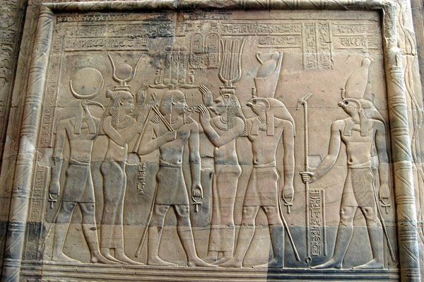 Thoth, Isis, Ptolemy XII, Re'et, Horus, Haroeris (Horus the Elder)