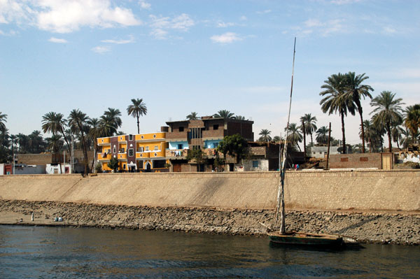 Between Kom Ombo and Aswan